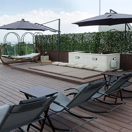 Under The Stars - Lux Penthouse With Pool And Terrace By Flat Mаnager Saints Constantine and Helena