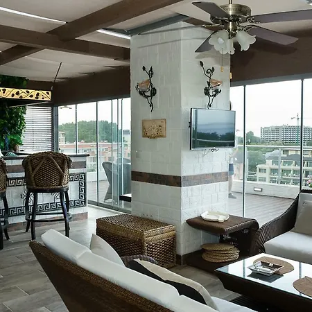 Under The Stars - Lux Penthouse With Pool And Terrace By Flat Mаnager Apartamento